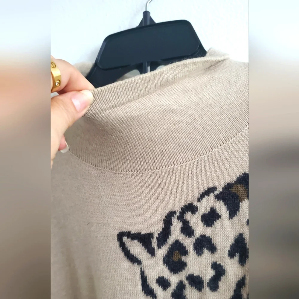 ESCADA - size 38/S- Vintage sweater with Leopard knit graphic - Picture 6 of 11